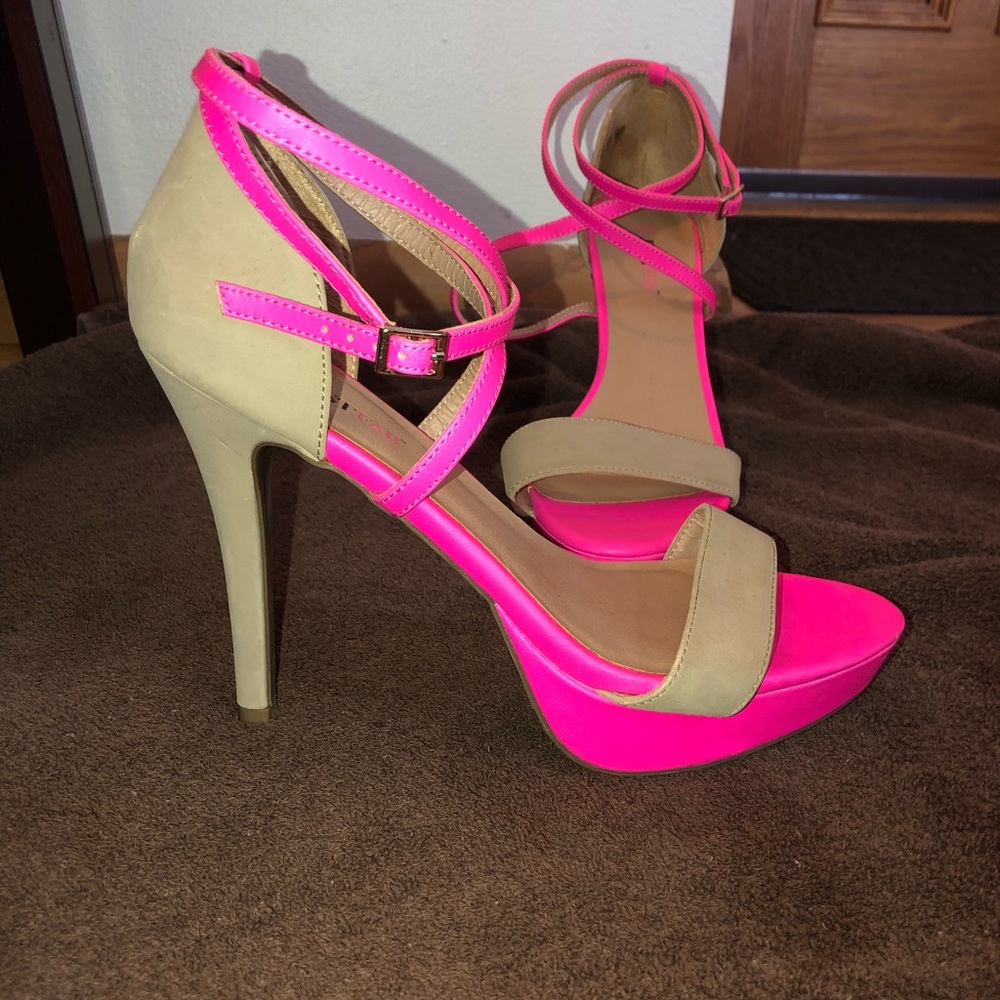 Ankle-Strap Heels(NWOT)